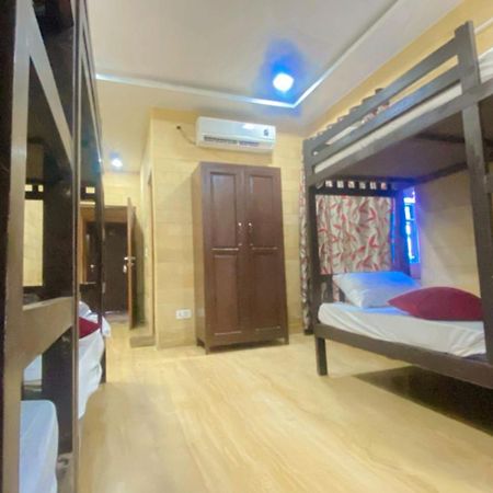 Abu Safari جيلسامر المظهر الخارجي الصورة